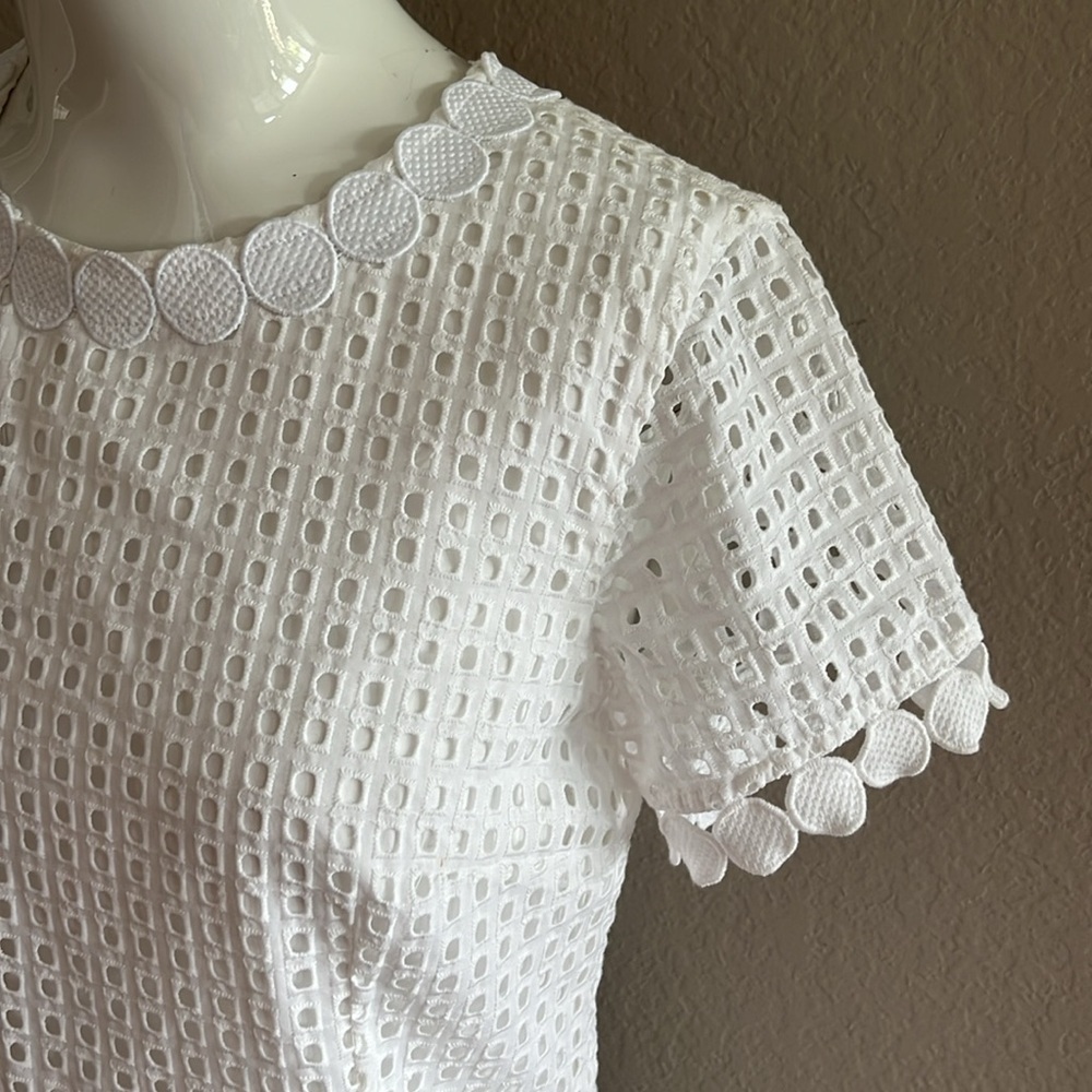 NWT Lilly Pulitzer Jennifer Shift Resort Grid White Eyelet Dress Sz 4 - Picture 5 of 10